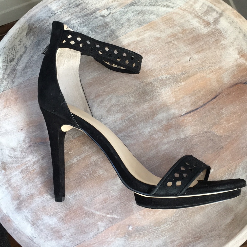 Blk suede Calvin Klein sandals. 4 1/2 inch heels.